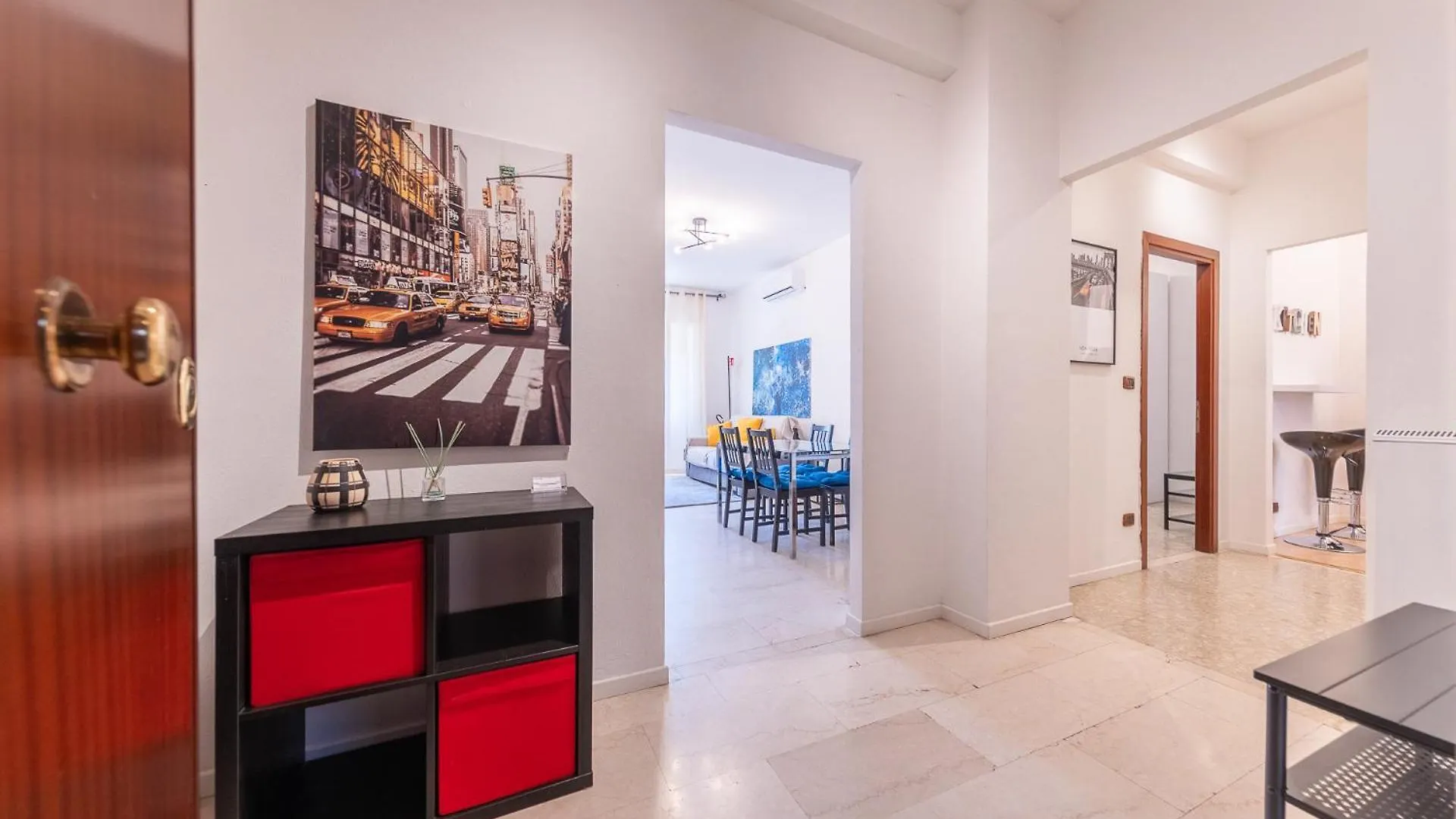 Lungotevere Apartment location